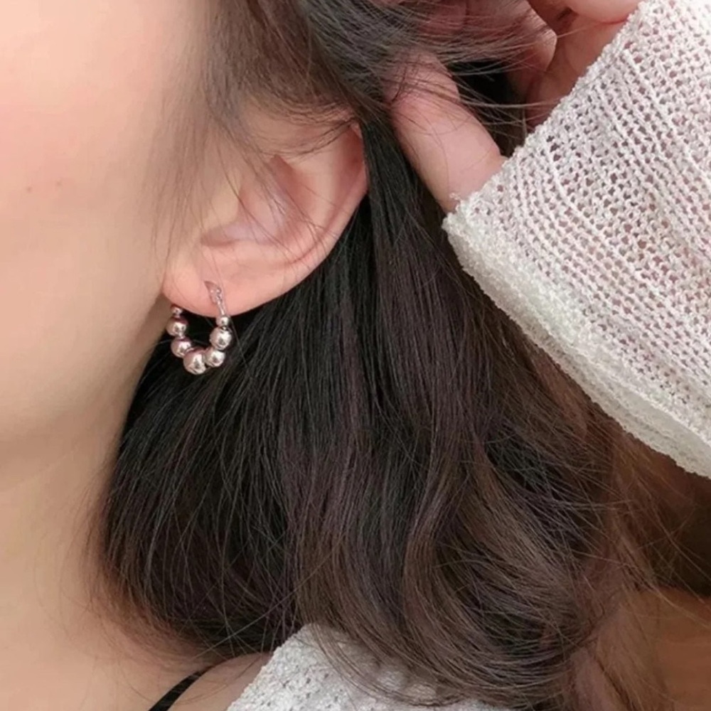 Sterling Silver Beaded Chunky Hoop Earrings Brand New - Picture 2 of 3